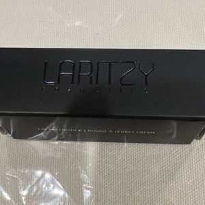 LARITZY new in box crimson lipstick